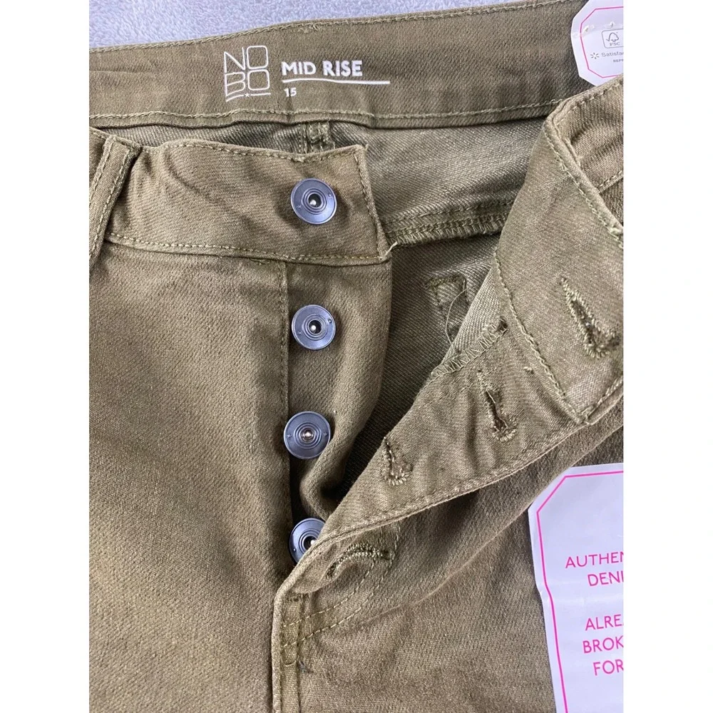 No Boundaries Womens Olive Green Distressed Mid Rise Button Fly Denim Shorts 15 - Picture 4 of 14